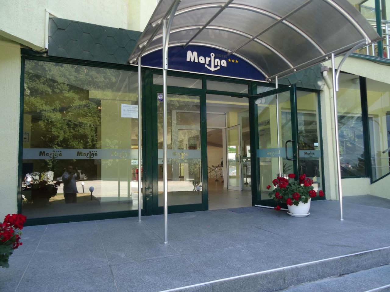 Hotel Marina 希典 外观 照片